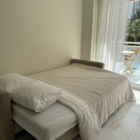 Casa Bendita - Luxury Apartment Бенидорм Екстериор снимка
