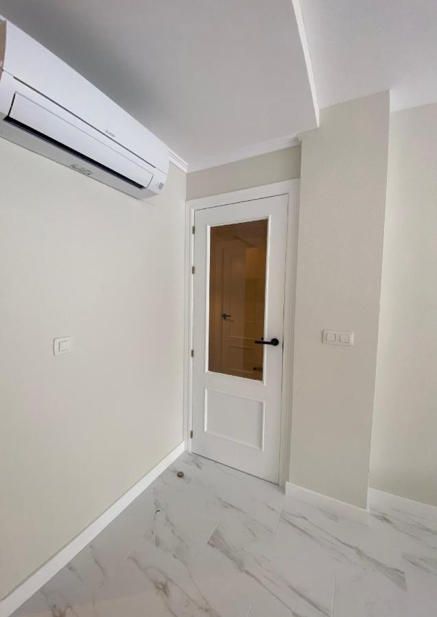 Casa Bendita - Luxury Apartment Бенидорм Екстериор снимка
