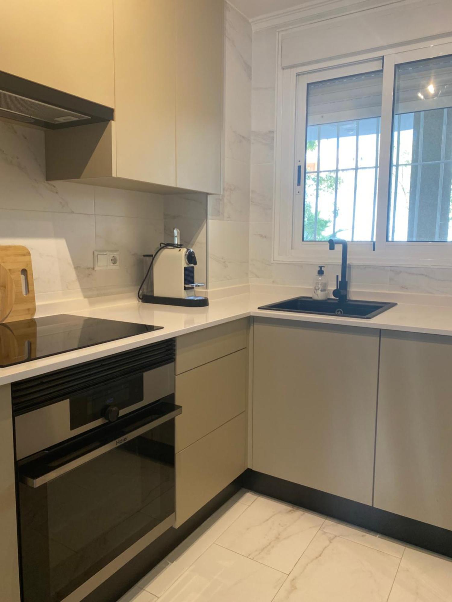 Casa Bendita - Luxury Apartment Бенидорм Екстериор снимка