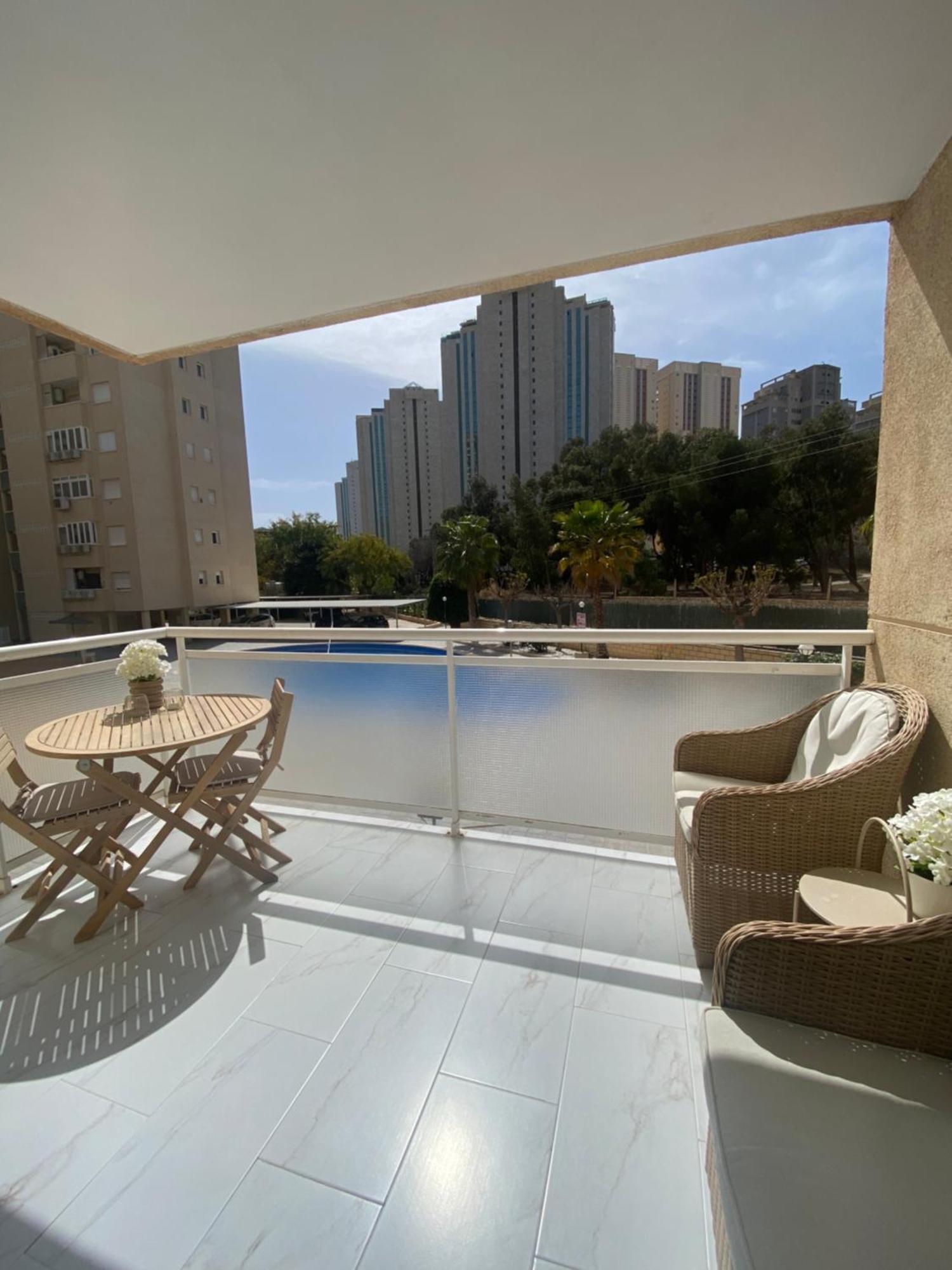 Casa Bendita - Luxury Apartment Бенидорм Екстериор снимка