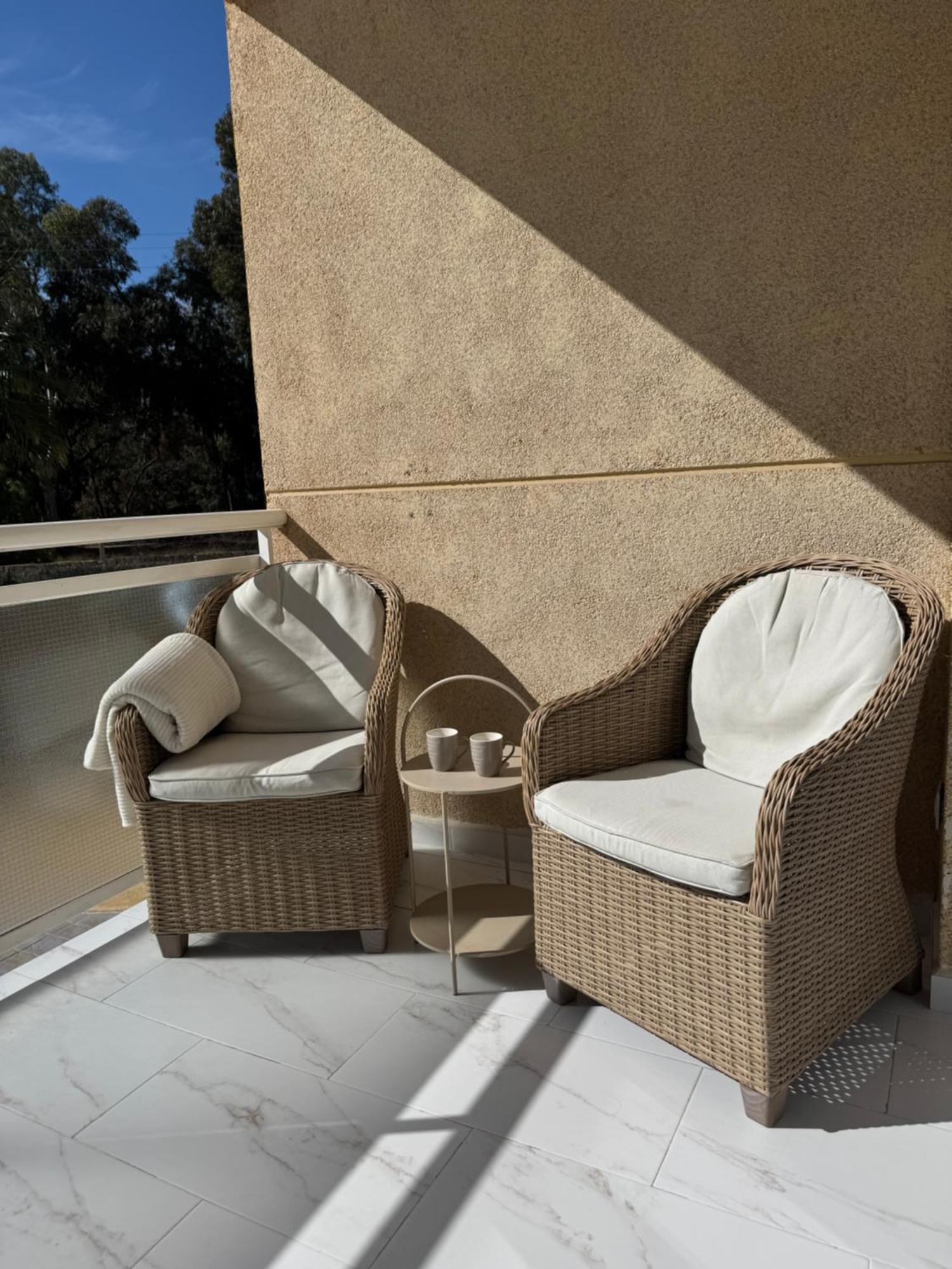Casa Bendita - Luxury Apartment Бенидорм Екстериор снимка
